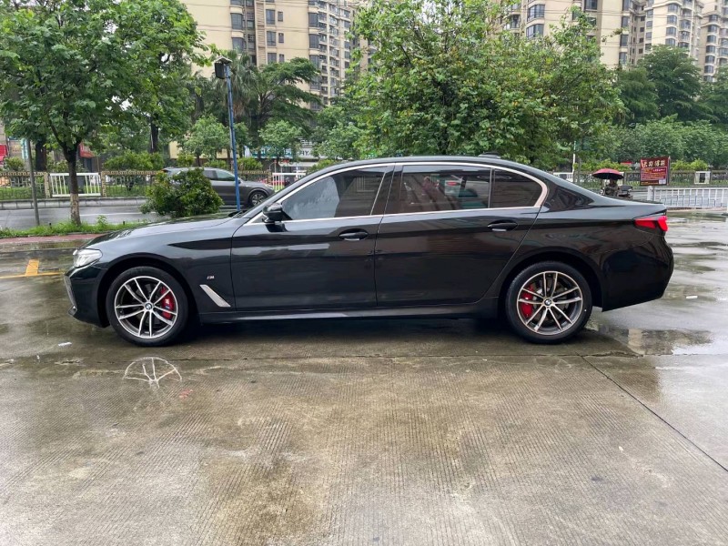 佛山21年宝马5系3
