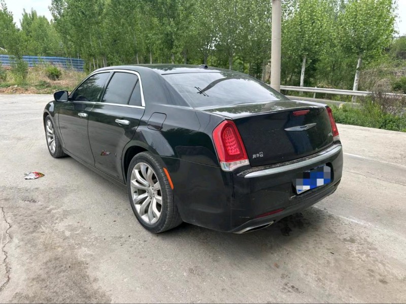 淄博16年克莱斯勒300C7