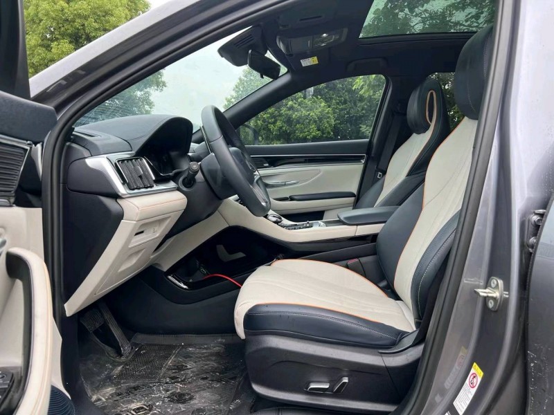 重庆22年比亚迪宋5