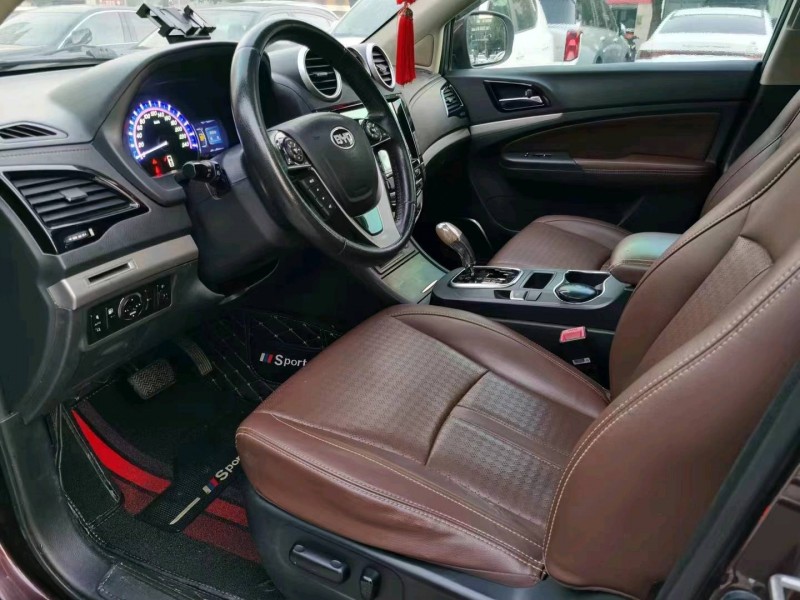 重庆16年比亚迪S75