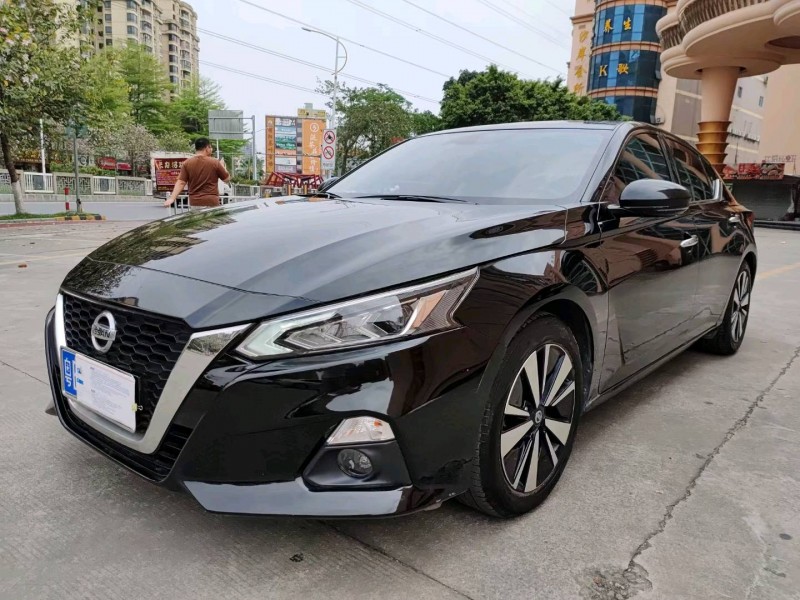 佛山21年日产天籁2