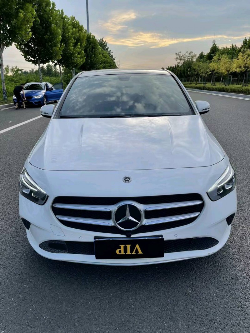 徐州21年奔驰B1