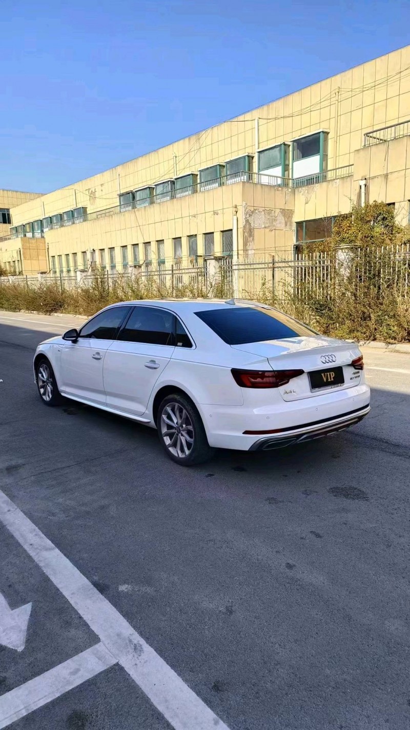 徐州19年奥迪A4L8