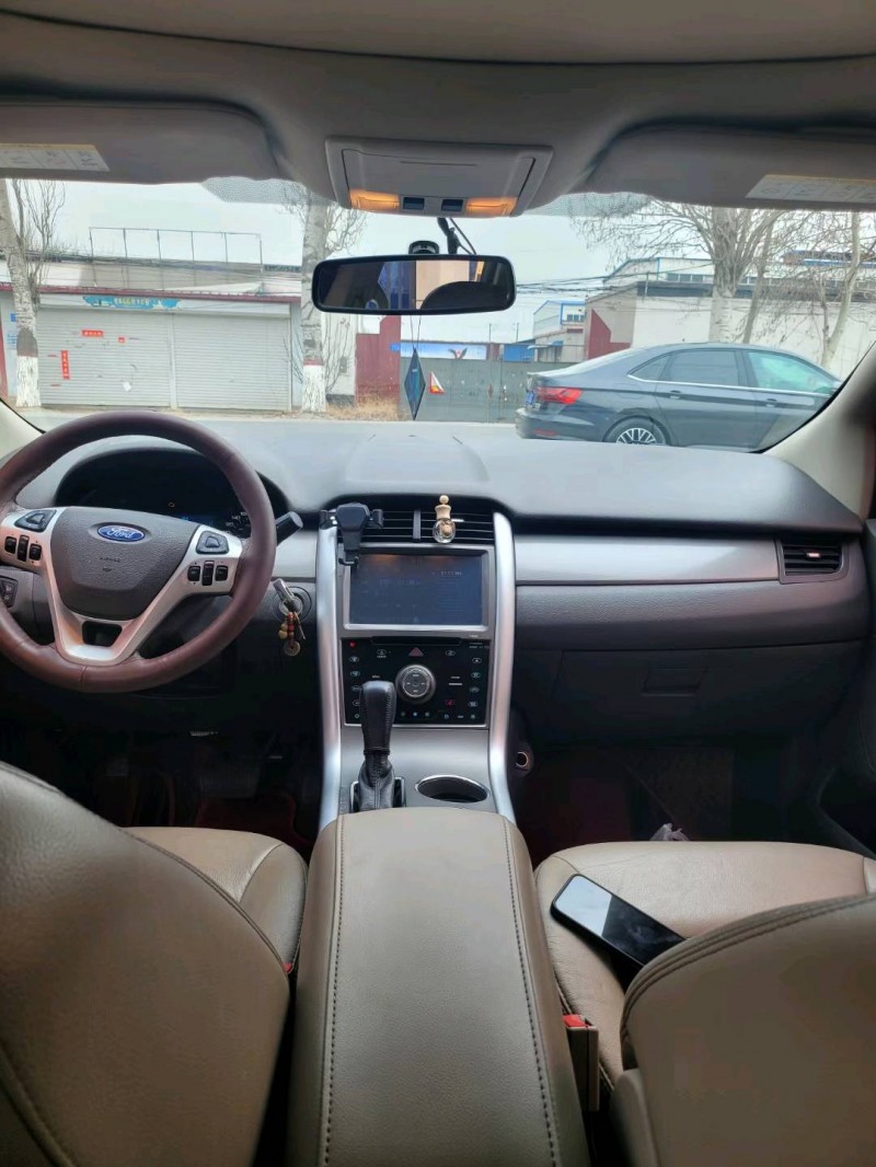 保定13年福特锐界8