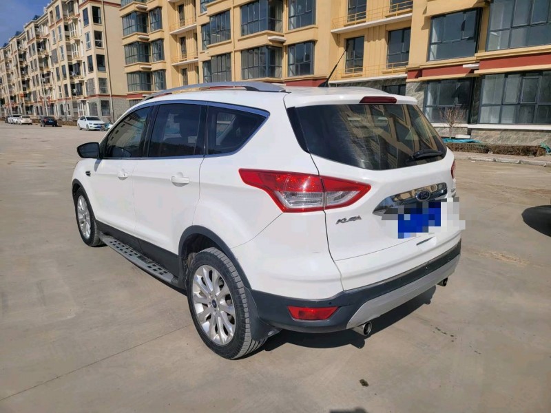 保定14年福特翼虎7