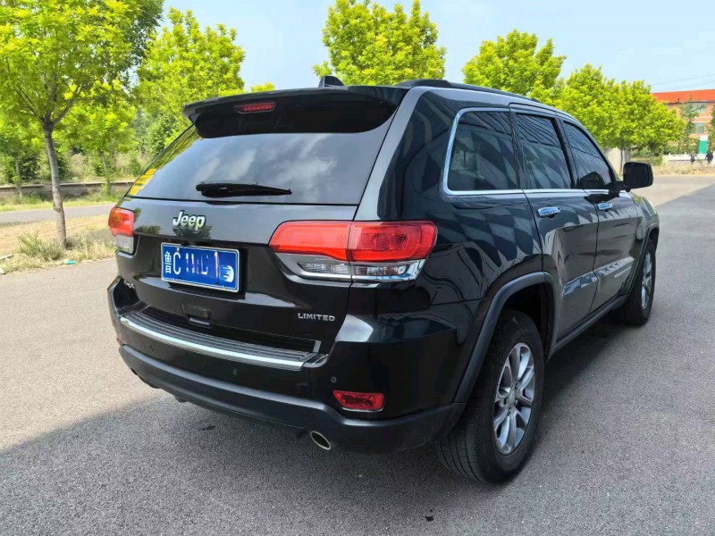 珠海14年Jeep大切諾基8