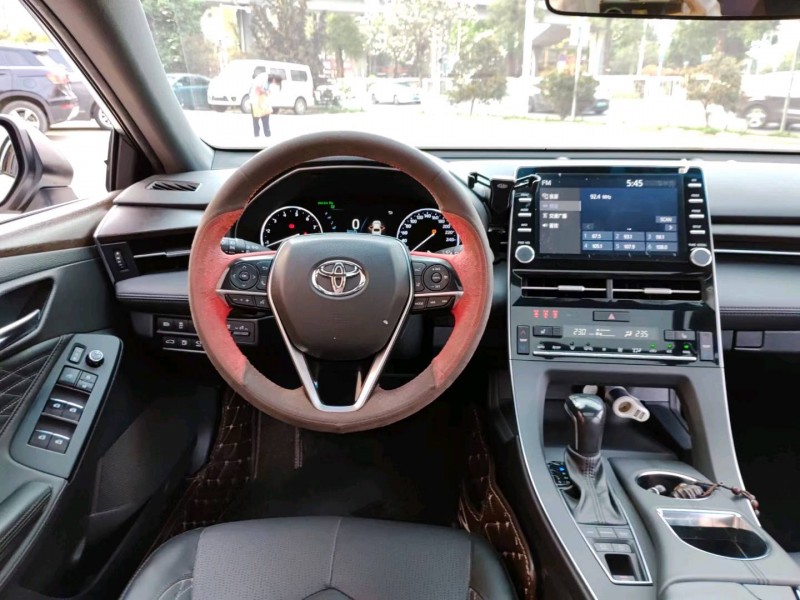 佛山20年丰田亚洲龙7