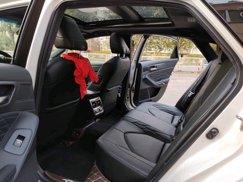 佛山20年丰田亚洲龙9