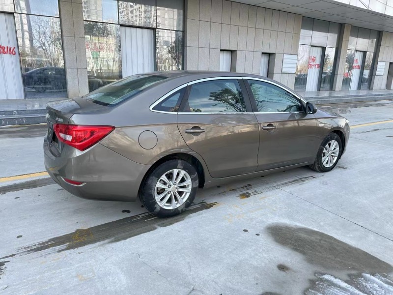 济宁16年别克英朗GT4