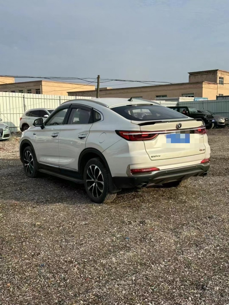 嘉興19年長安汽車CS857