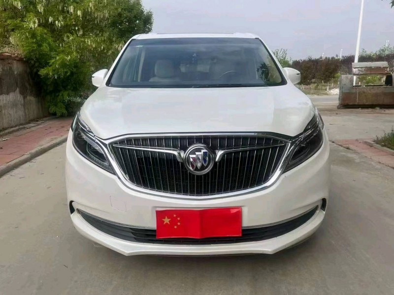 东营17年别克GL81