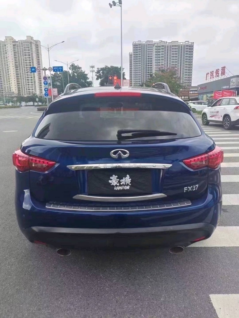 北海13年英菲尼迪FX374