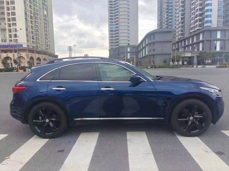 北海13年英菲尼迪FX377