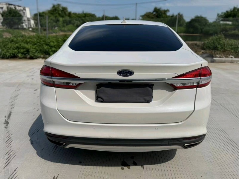 汕头17年福特蒙迪欧8