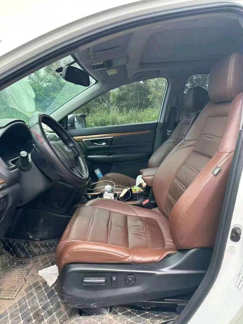 重庆18年本田CRV4