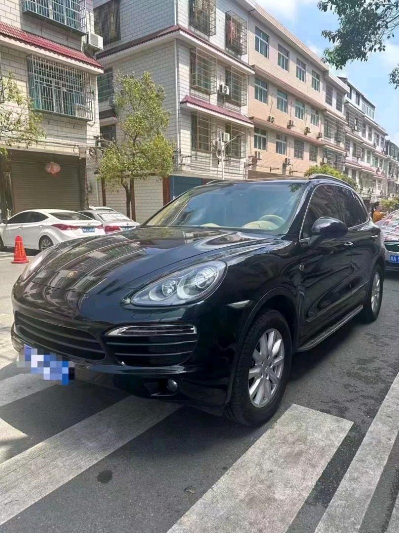 衡陽14年保時捷卡宴2