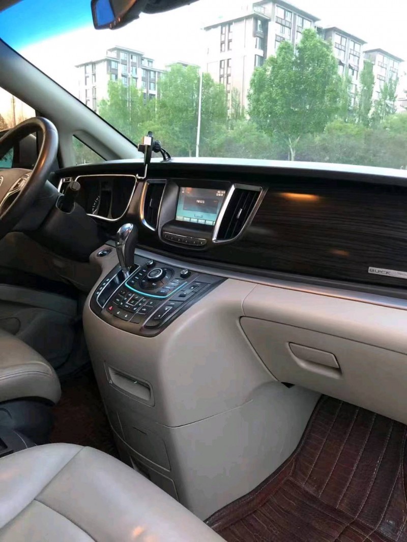 邢台11年别克GL85