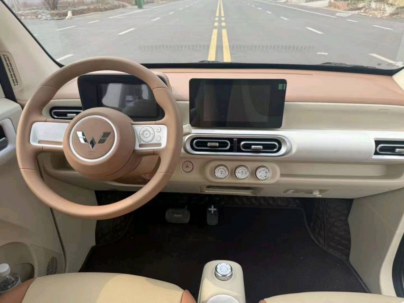 東營24年五菱汽車宏光MINI EV5