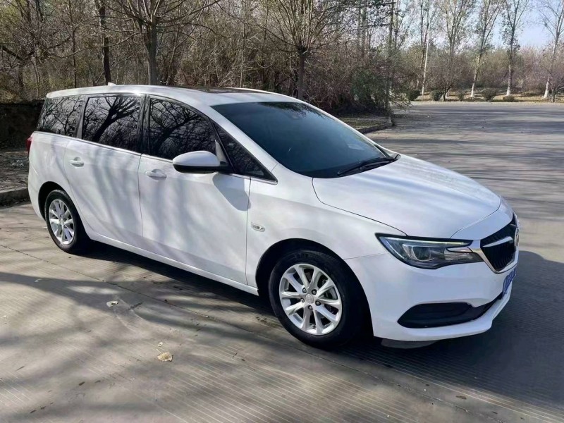 邢台17年别克GL62