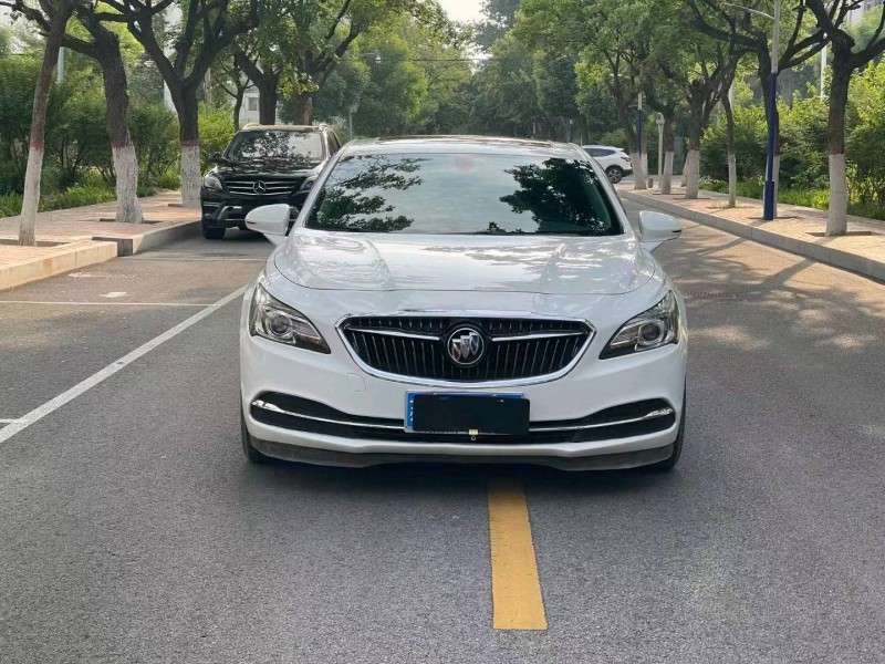 廊坊16年别克君越1