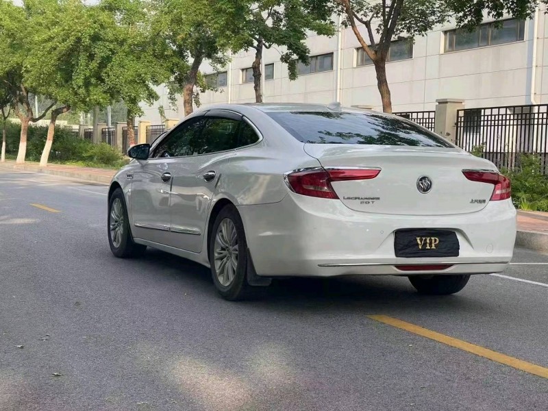 廊坊16年别克君越7