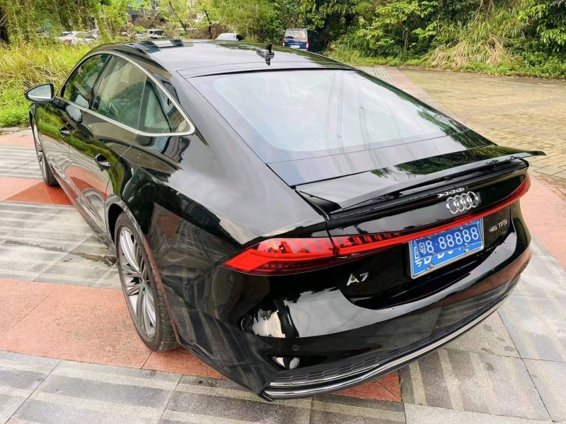 深圳22年奥迪A7L9