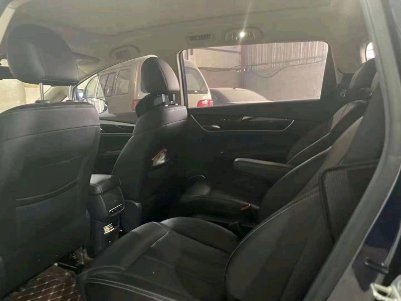 廊坊18年比亚迪宋MAX6