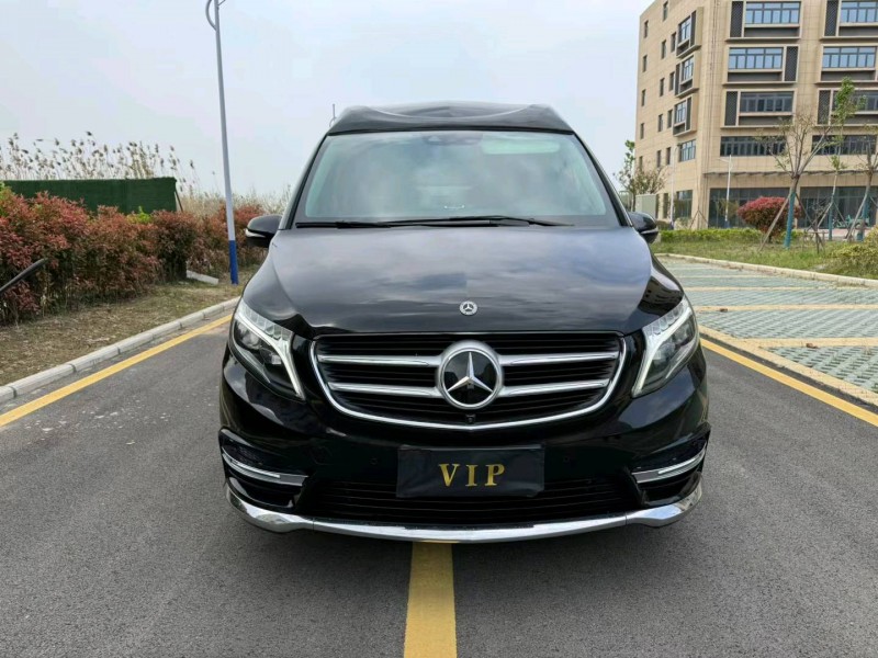 徐州20年奔驰V1