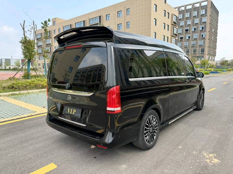 徐州20年奔驰V7