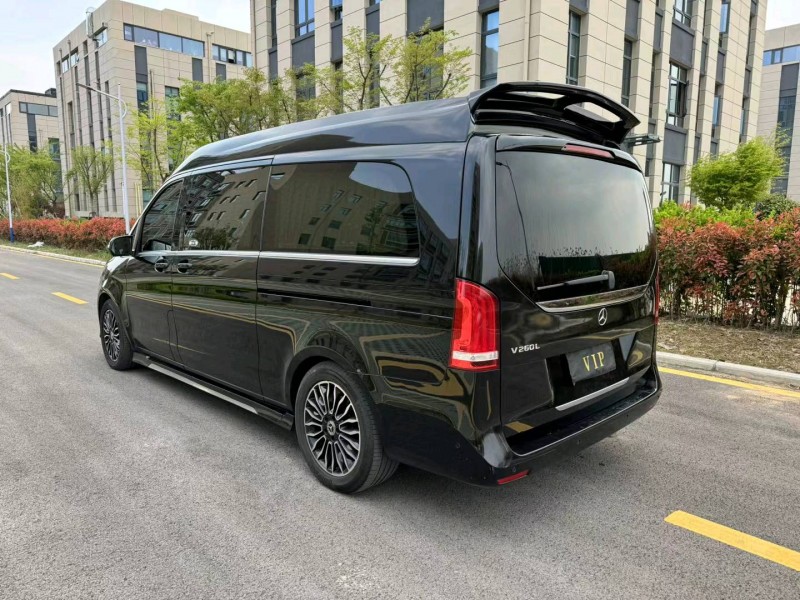 徐州20年奔驰V8