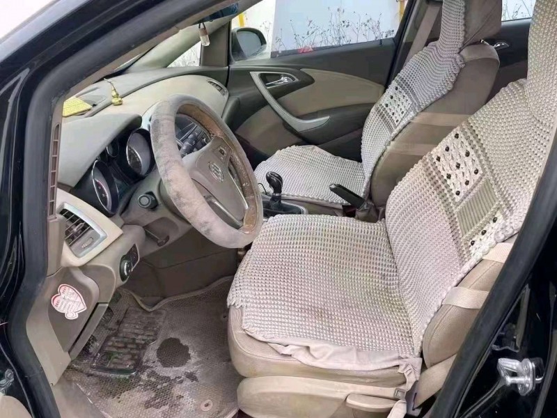 廊坊12年别克英朗GT4