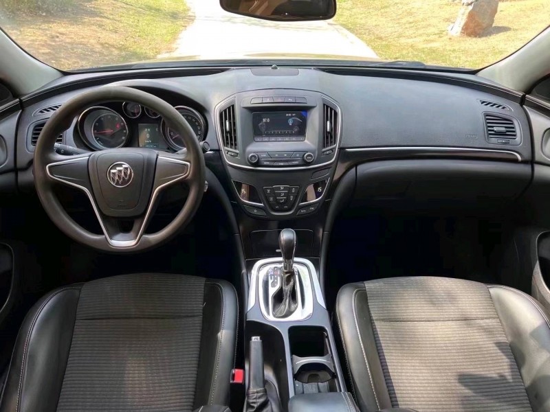 枣庄16年别克君威6