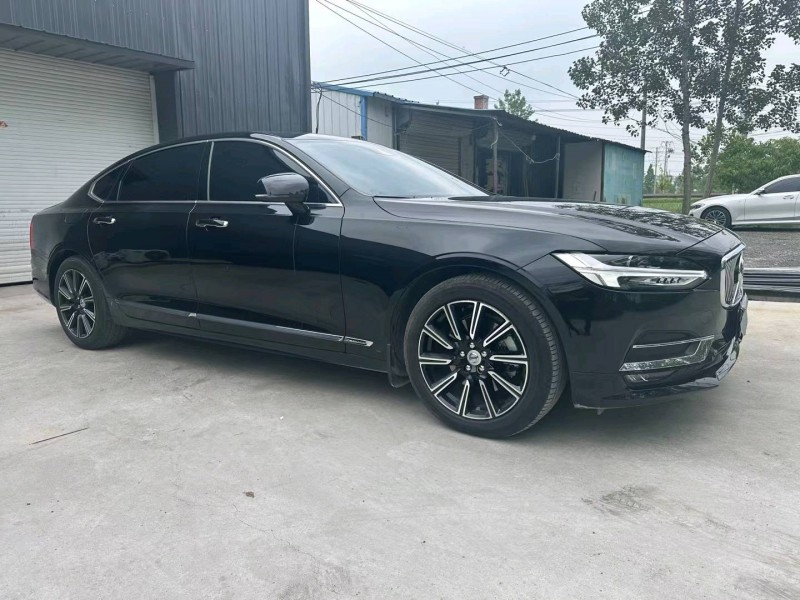 徐州20年沃尔沃S903