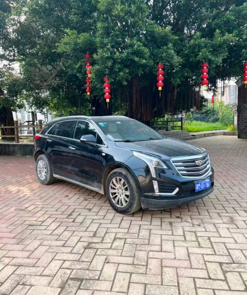 汕头16年凯迪拉克XT59