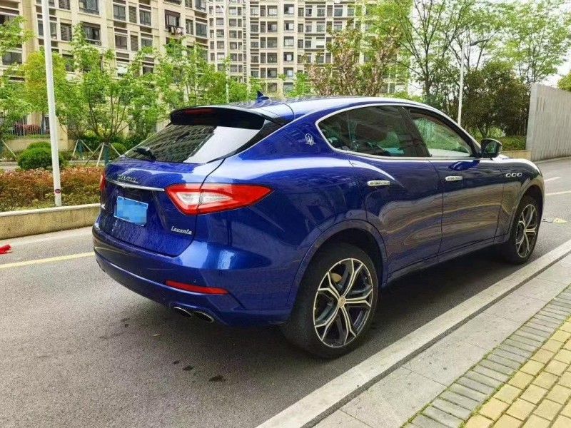 苏州16年玛莎拉蒂Levante9