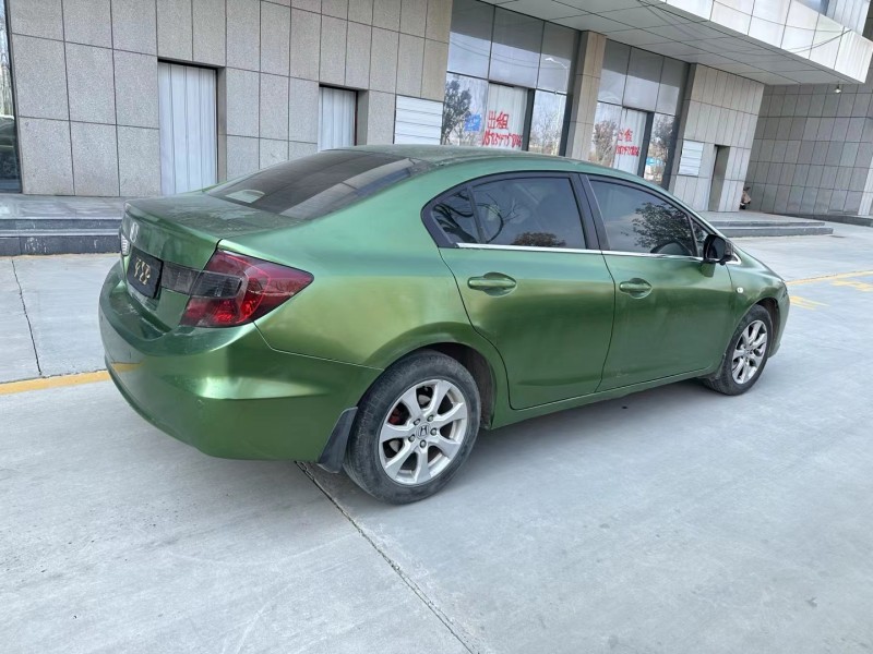 济宁12年本田思域4