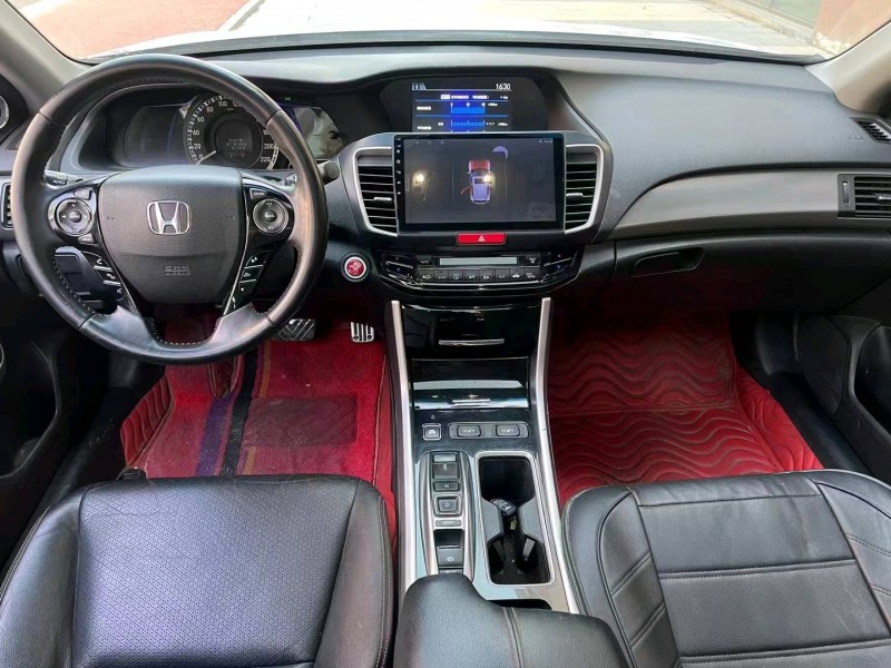 枣庄17年本田雅阁5