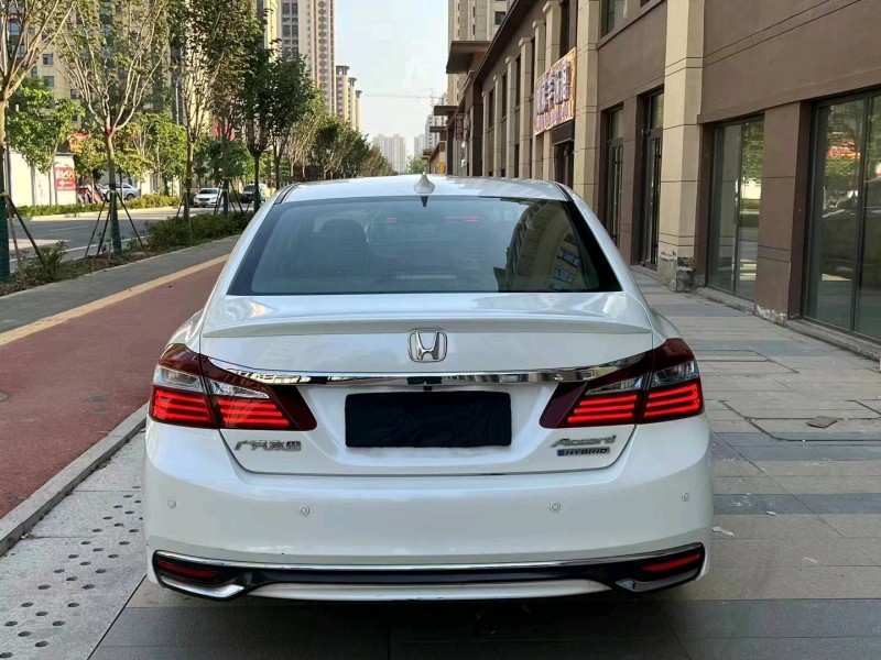 枣庄17年本田雅阁7