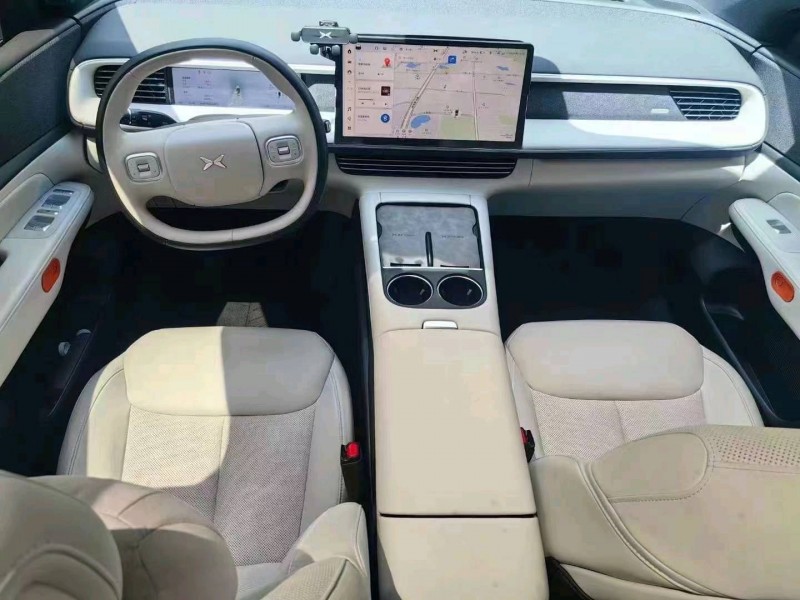 東營23年小鵬汽車G65