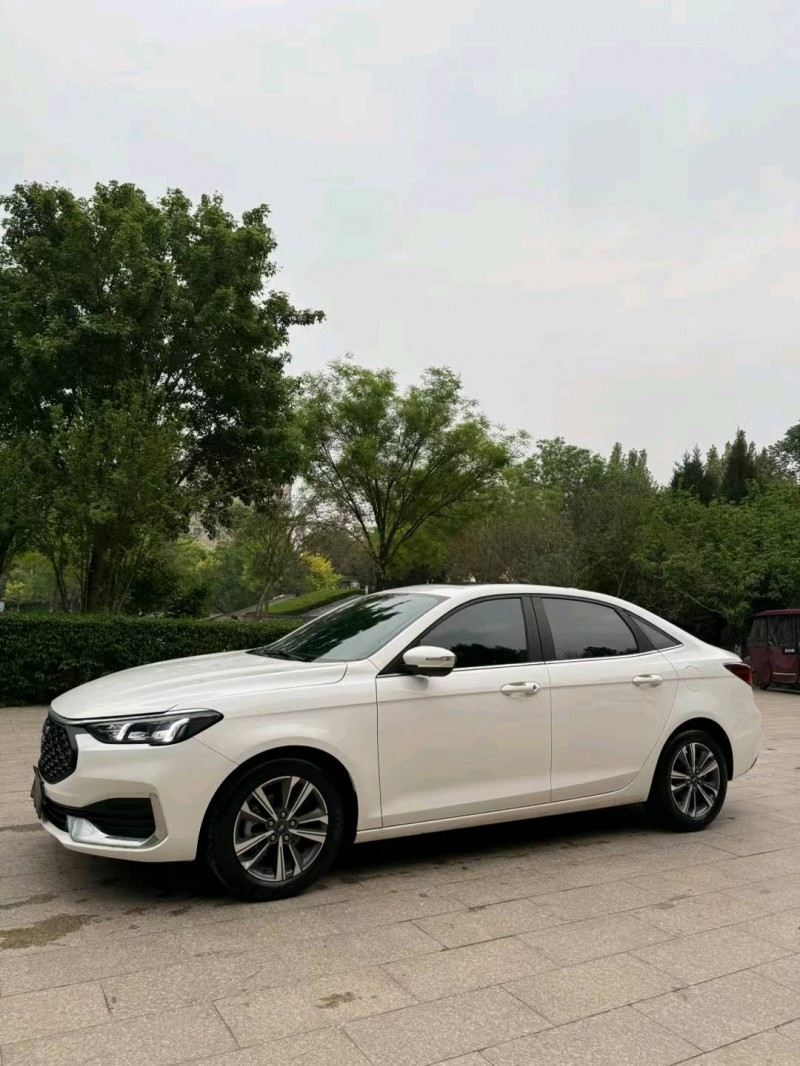 邢台21年福特福睿斯2