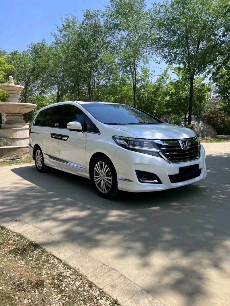 枣庄18年本田艾力绅3