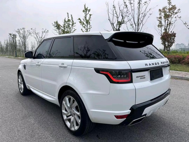 盐城19年路虎揽胜运动9