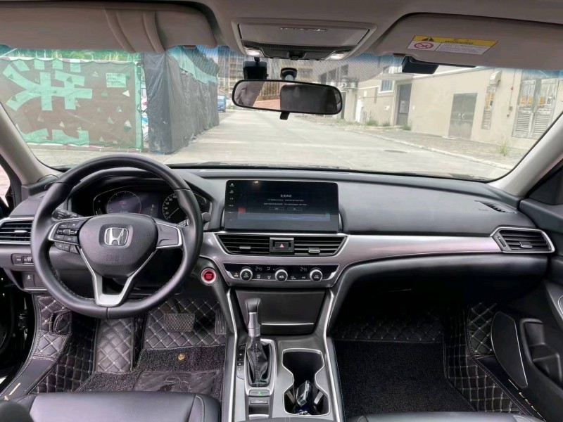 江门23年本田雅阁5