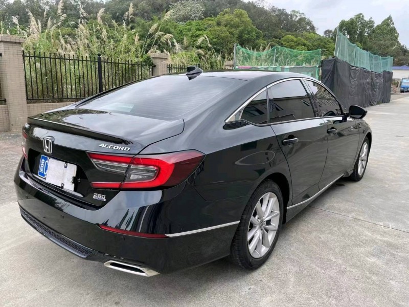 江门23年本田雅阁7