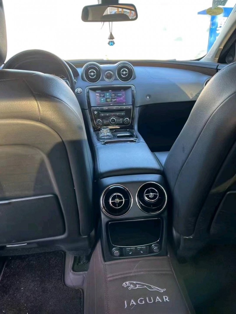 佛山16年捷豹XJL8