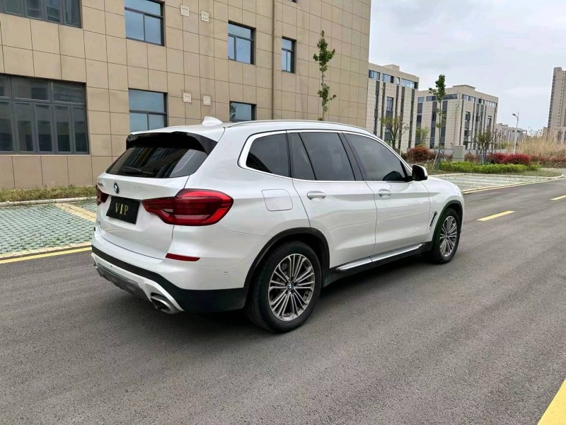 徐州19年宝马X38