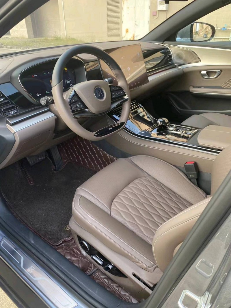 江门23年比亚迪汉4