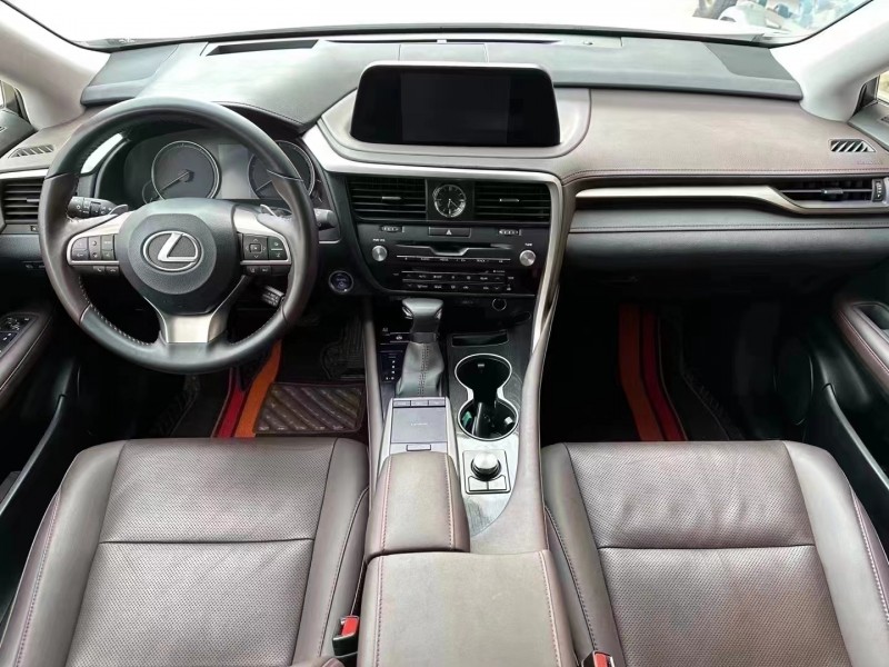 济宁21年雷克萨斯RX7