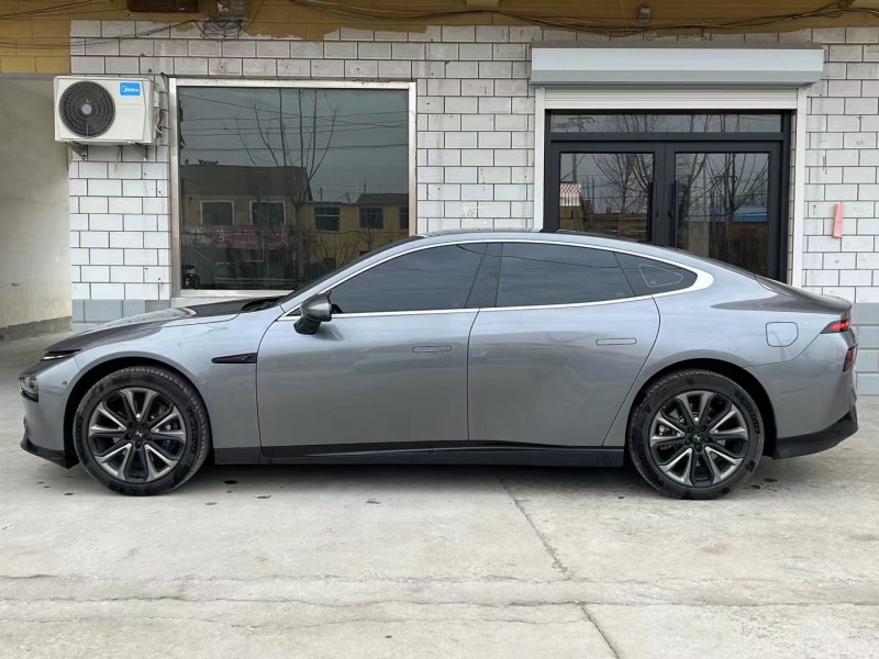 濟寧22年小鵬汽車p73