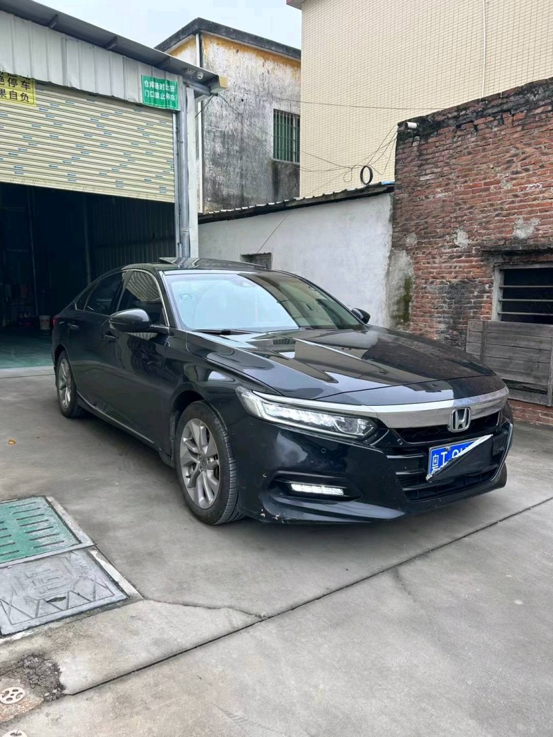 中山18年本田雅阁3